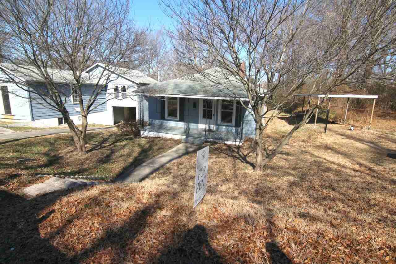 512 W 8th St - Photo 5 of 13