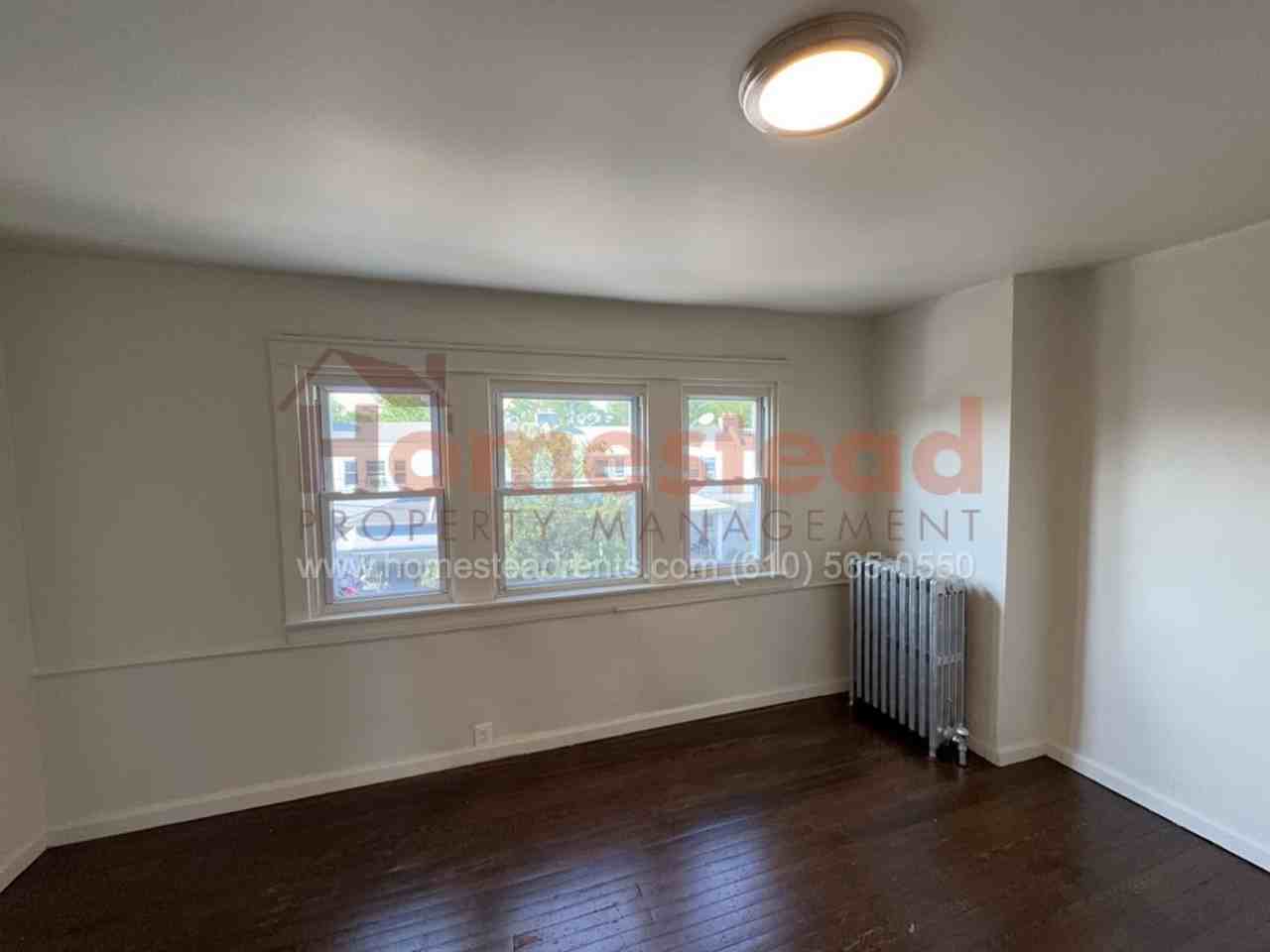 7026 Emerson Ave - Photo 4 of 19