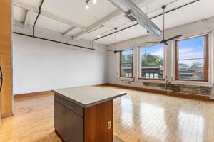 featured image of 112 S Gay St