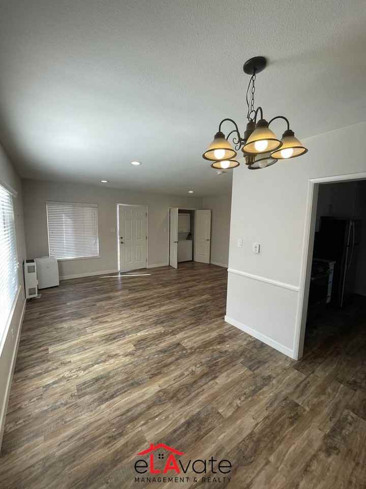 2592 Armacost Ave. - Photo 3 of 14