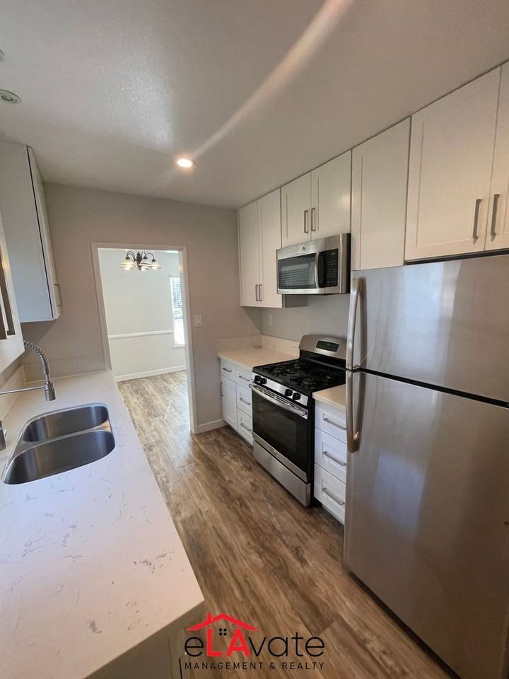 2592 Armacost Ave. - Photo 6 of 14