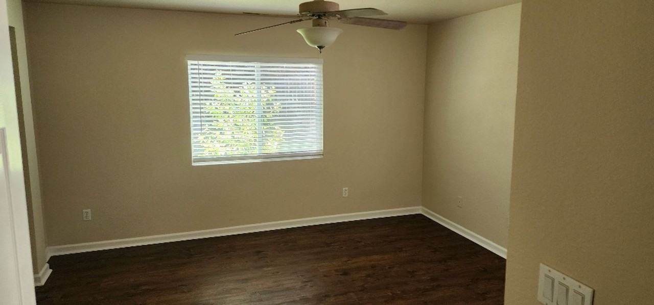 1862 Dysart Way - Photo 6 of 12
