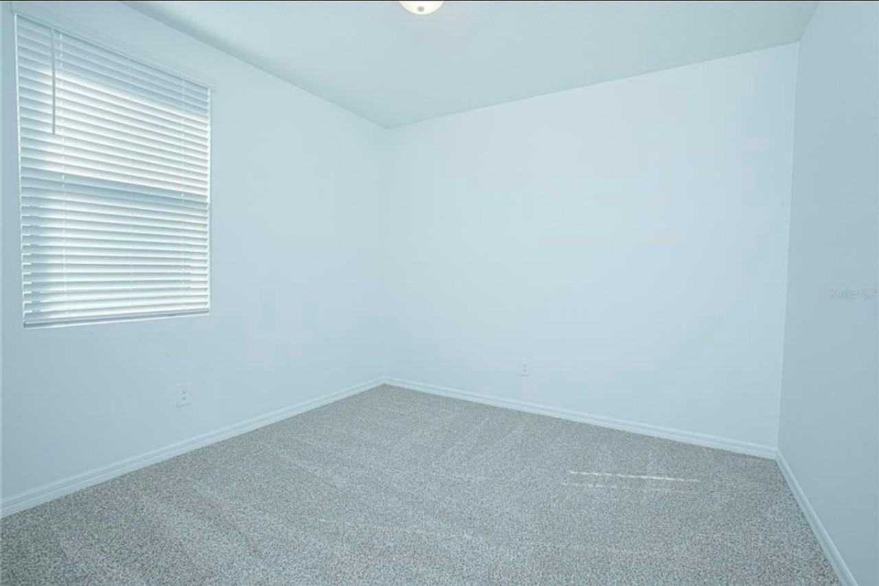 2955 Sunstar Dr - Photo 7 of 17