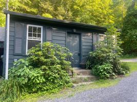 featured image of 606 Dewitt Mills Rd