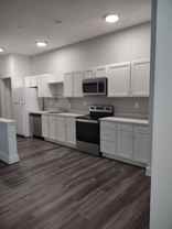 Lincoln Apartments - Photo 1 of 1