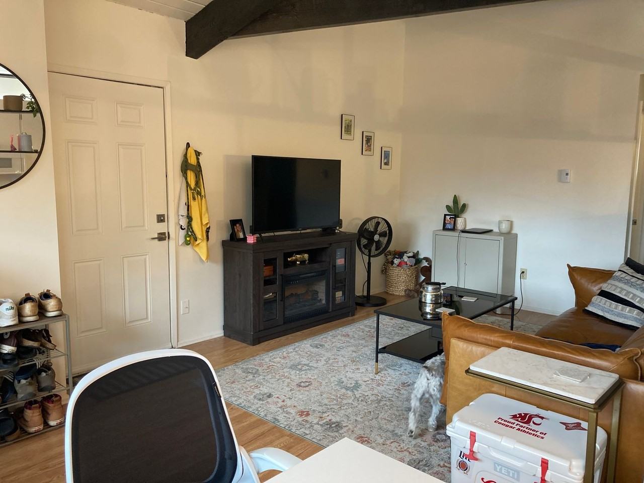 Aprés Ballard Apartments - Photo 2 of 17