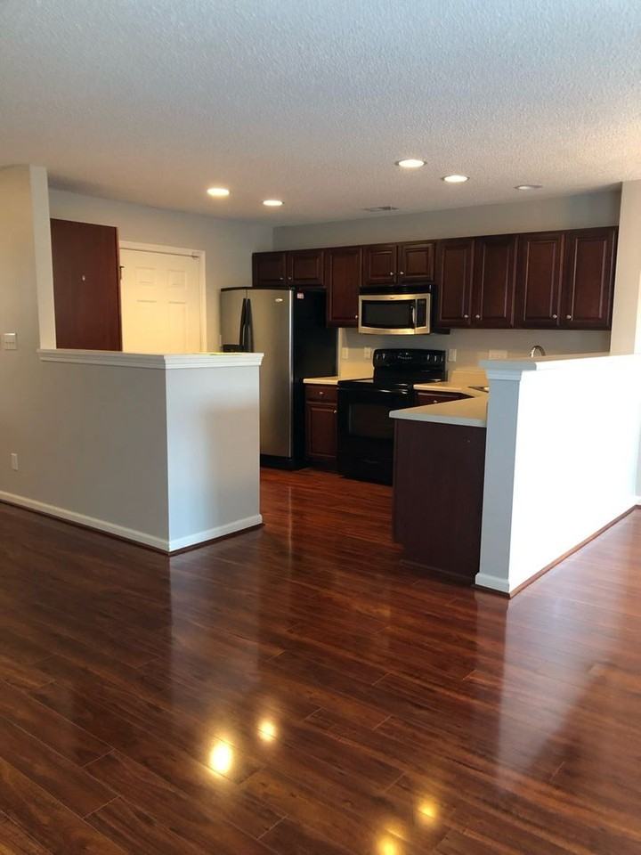 5623 Fellowship Dr - Photo 4 of 15