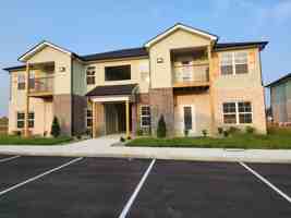 featured image of 211 Palmer Ct