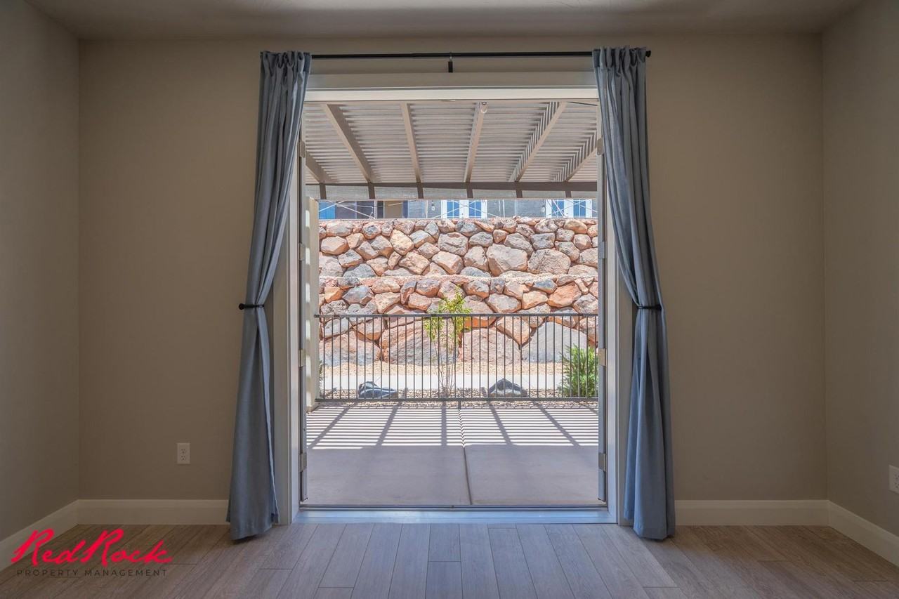 2277 E Mirador Aly - Photo 4 of 50
