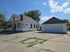 featured image of 651 Emerson St