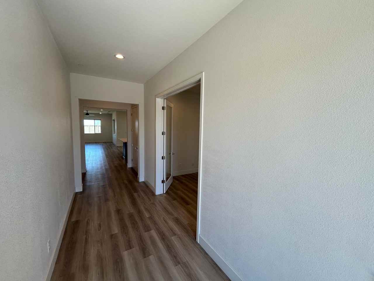 2959 Turner Av - Photo 2 of 38