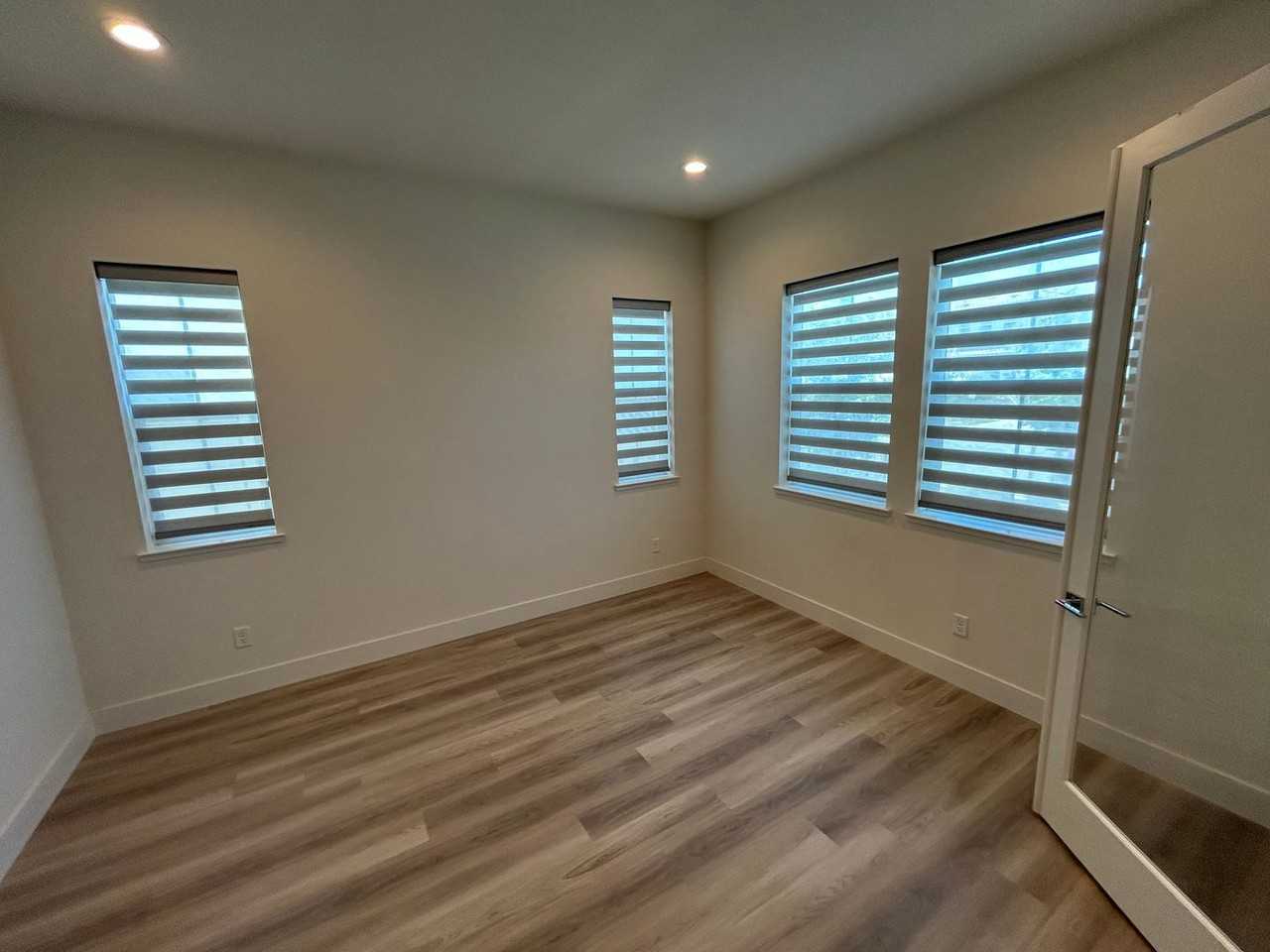 2959 Turner Av - Photo 3 of 38