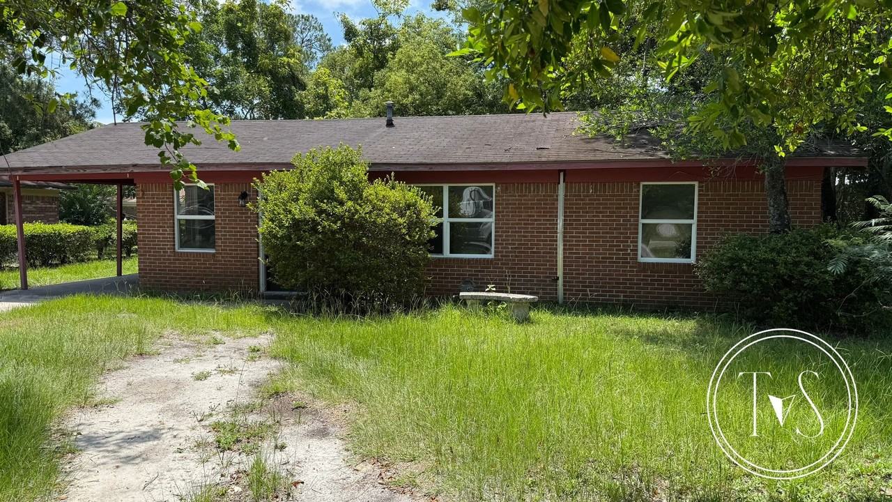 564 State St - Photo 2 of 15