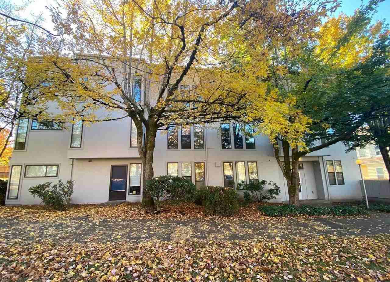 Capitol Crest - Photo 5 of 5