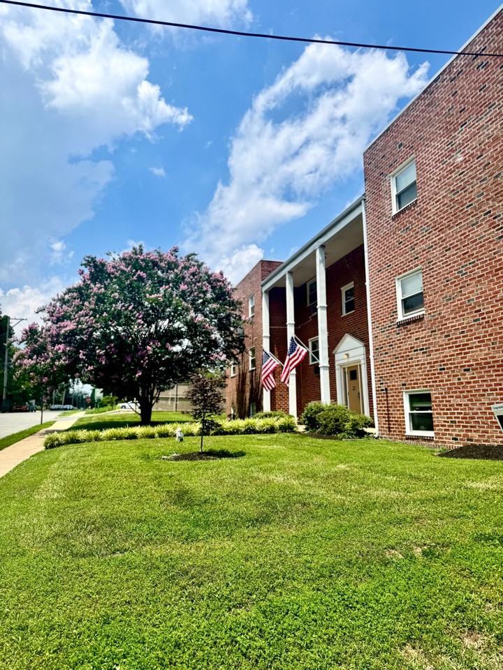 Arbor Place - Photo 3 of 24