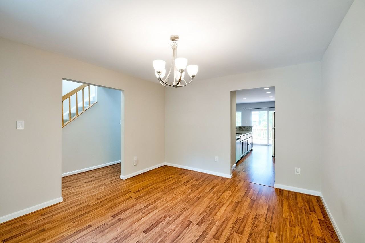 16 Casino Ct - Photo 5 of 41