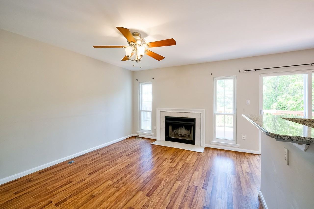 16 Casino Ct - Photo 7 of 41