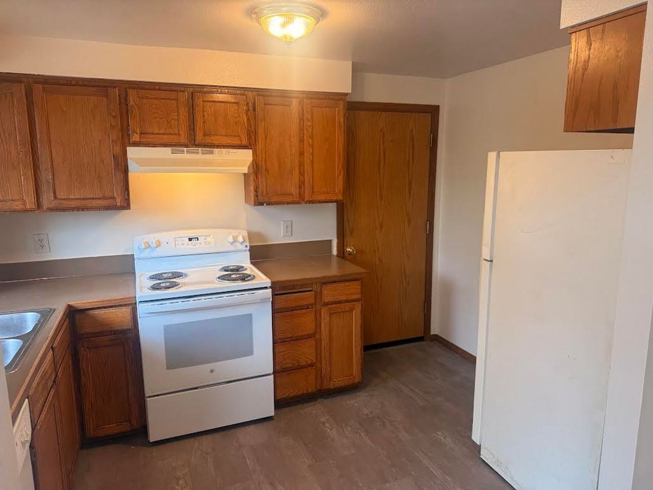 6086 Sw 161st Ave - Photo 3 of 19