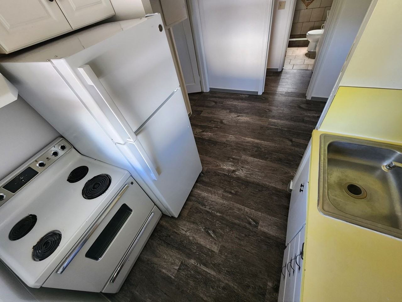 205 NE Whitman St. - Photo 6 of 10