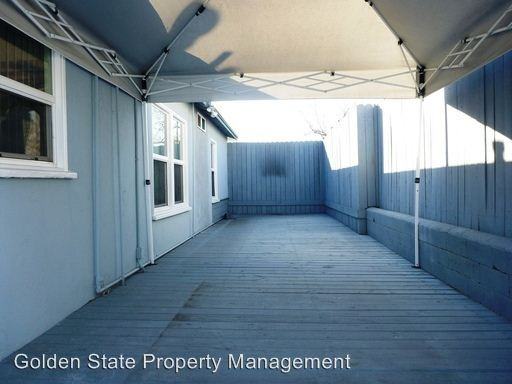 1911 Crenshaw St - Photo 3 of 34