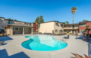 featured image of 5050 Walnut Ave