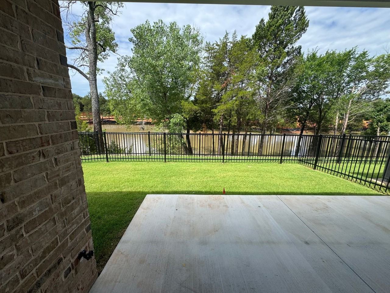 701 Montauk Way - Photo 3 of 44