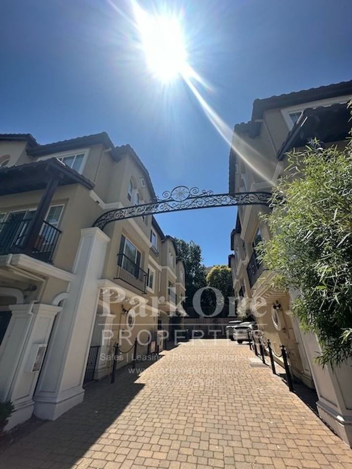 520 Berrellesa St - Photo 2 of 21