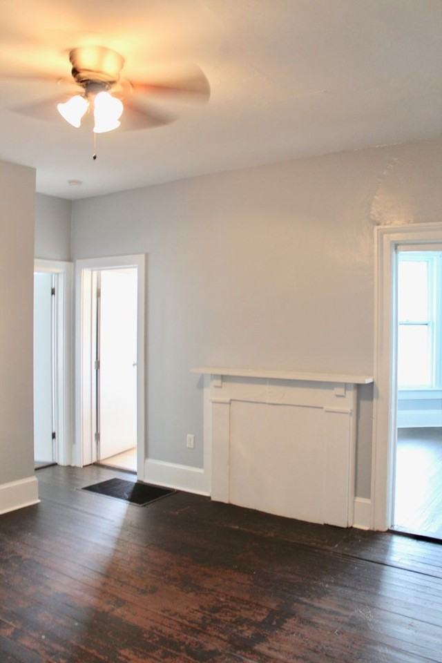 254 W Market St - Photo 4 of 13