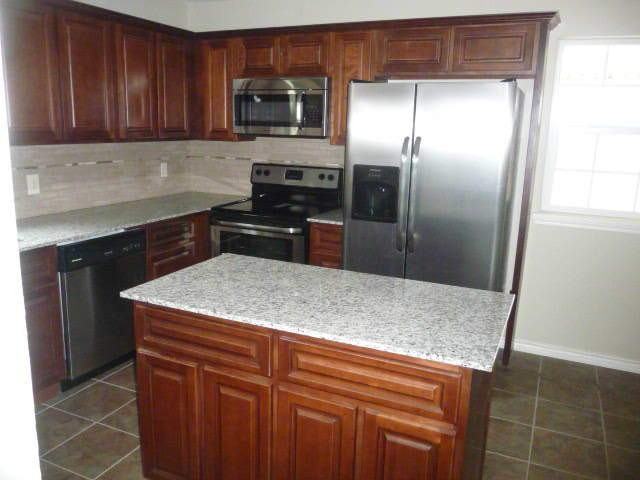 404 Sw 71st St - Photo 7 of 27