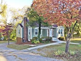 featured image of 1417 Wales Ave