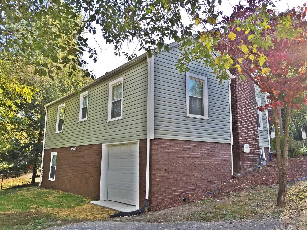 1417 Wales Ave - Photo 2 of 12