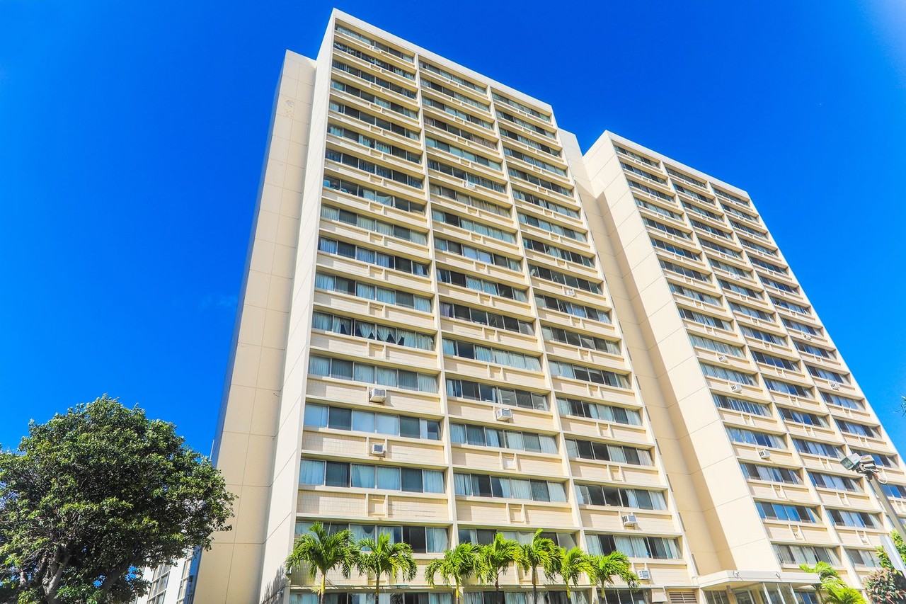 5180 Likini St #802 - Photo 3 of 23