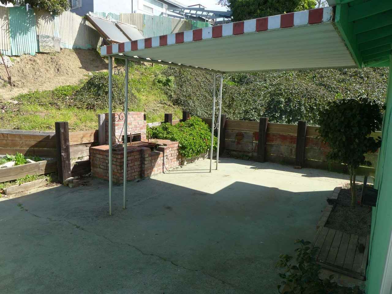 45 Crescent Dr - Photo 2 of 15