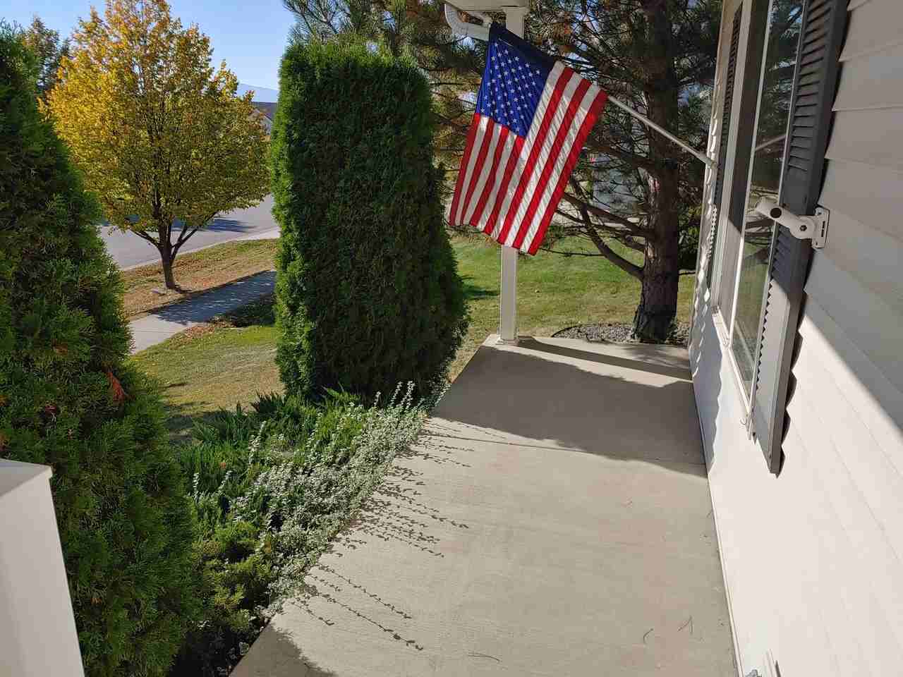 4449 W Princetown Ln - Photo 2 of 25