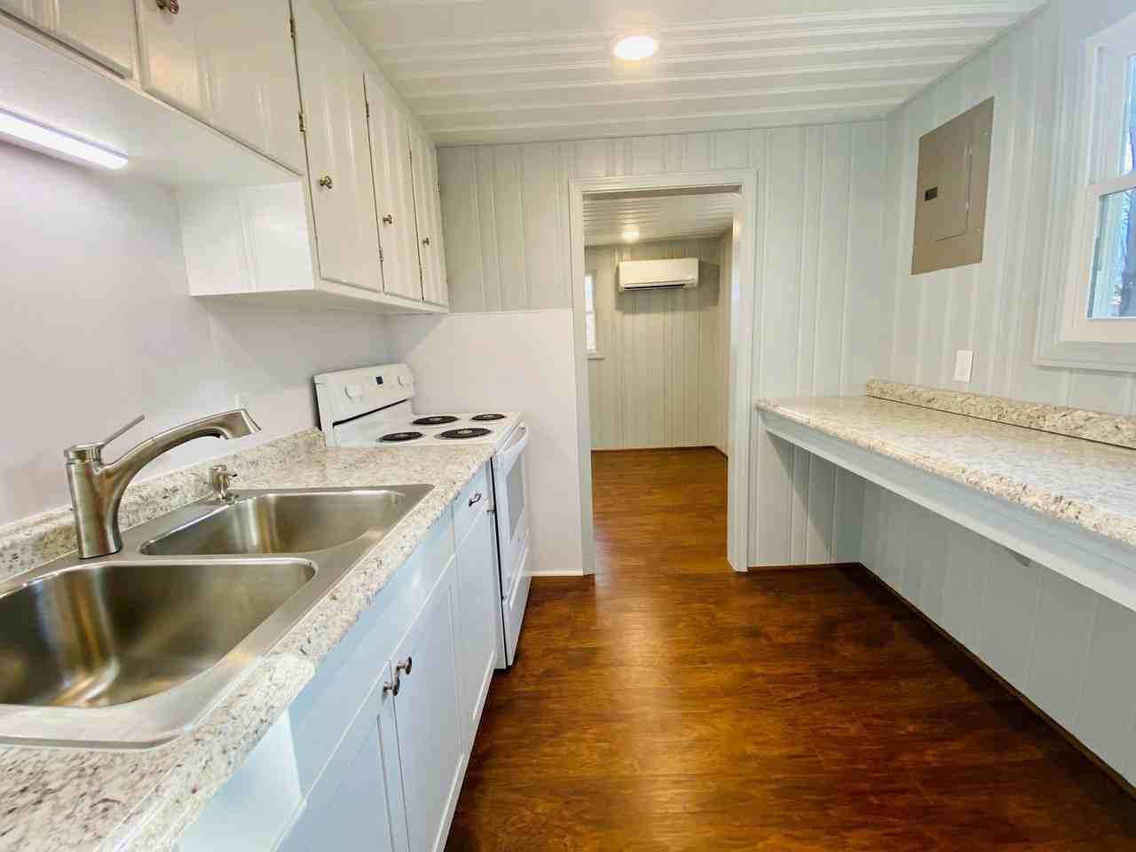 512 Overlook Pl - Photo 7 of 21