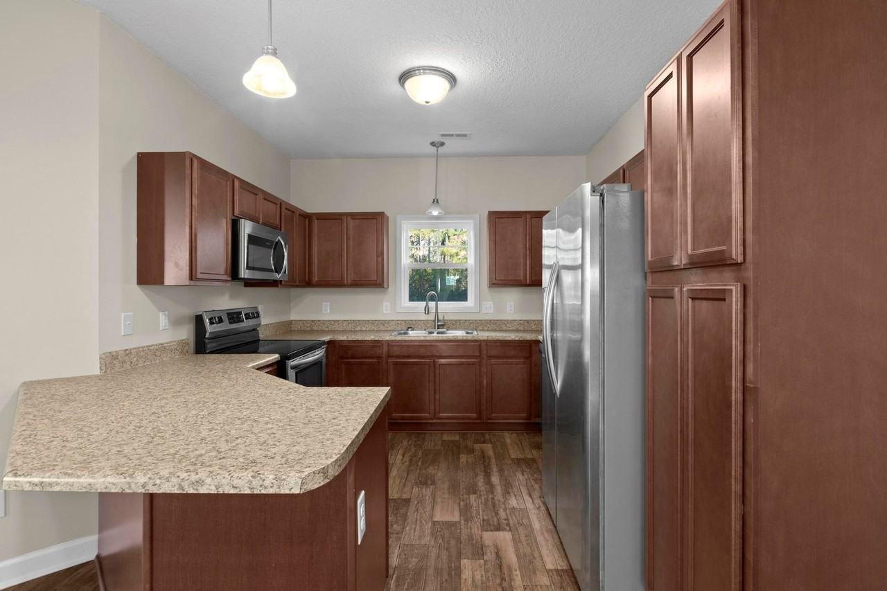 389 Frisco Way - Photo 7 of 21