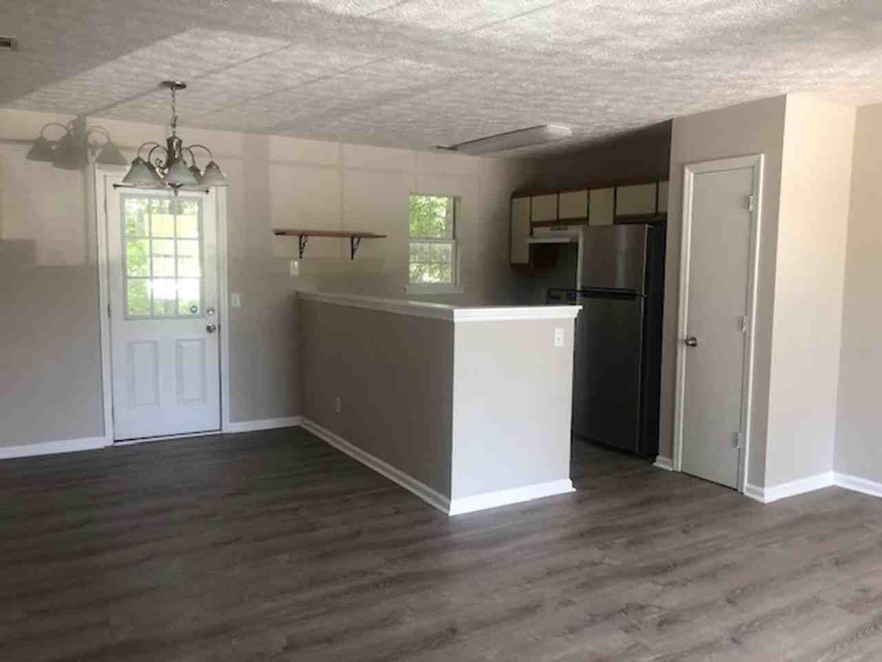 114 Dry Dock Ct - Photo 7 of 19