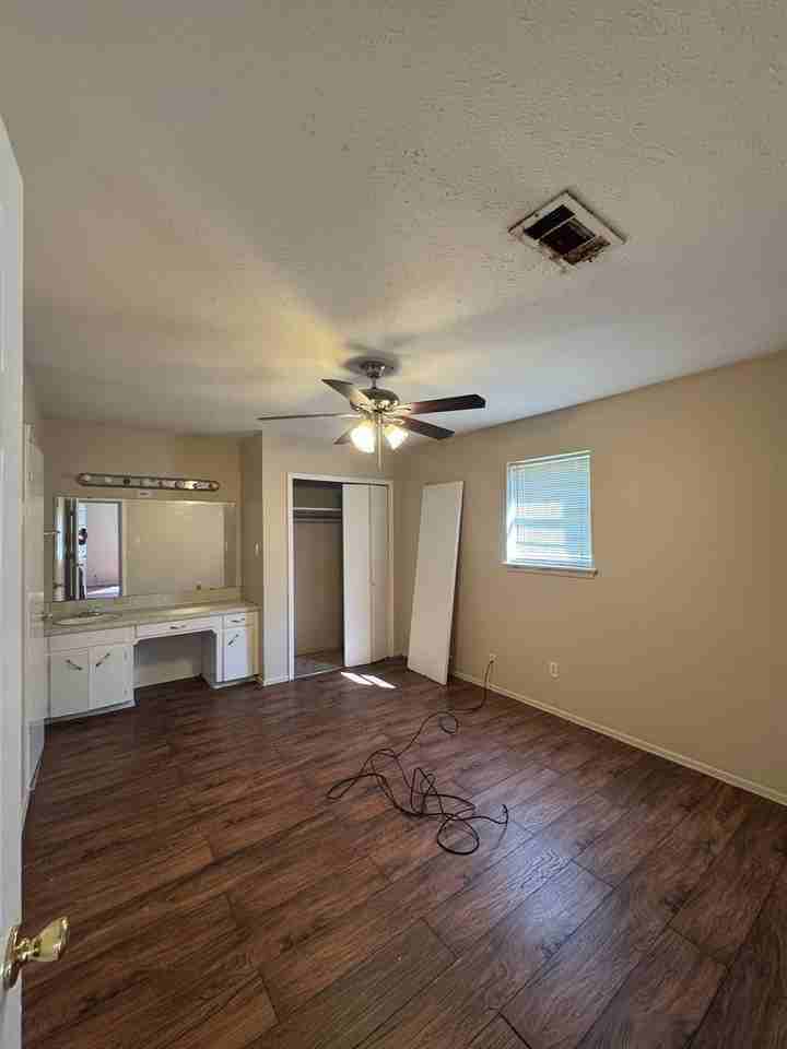 3127 Shed Rd - Photo 6 of 13