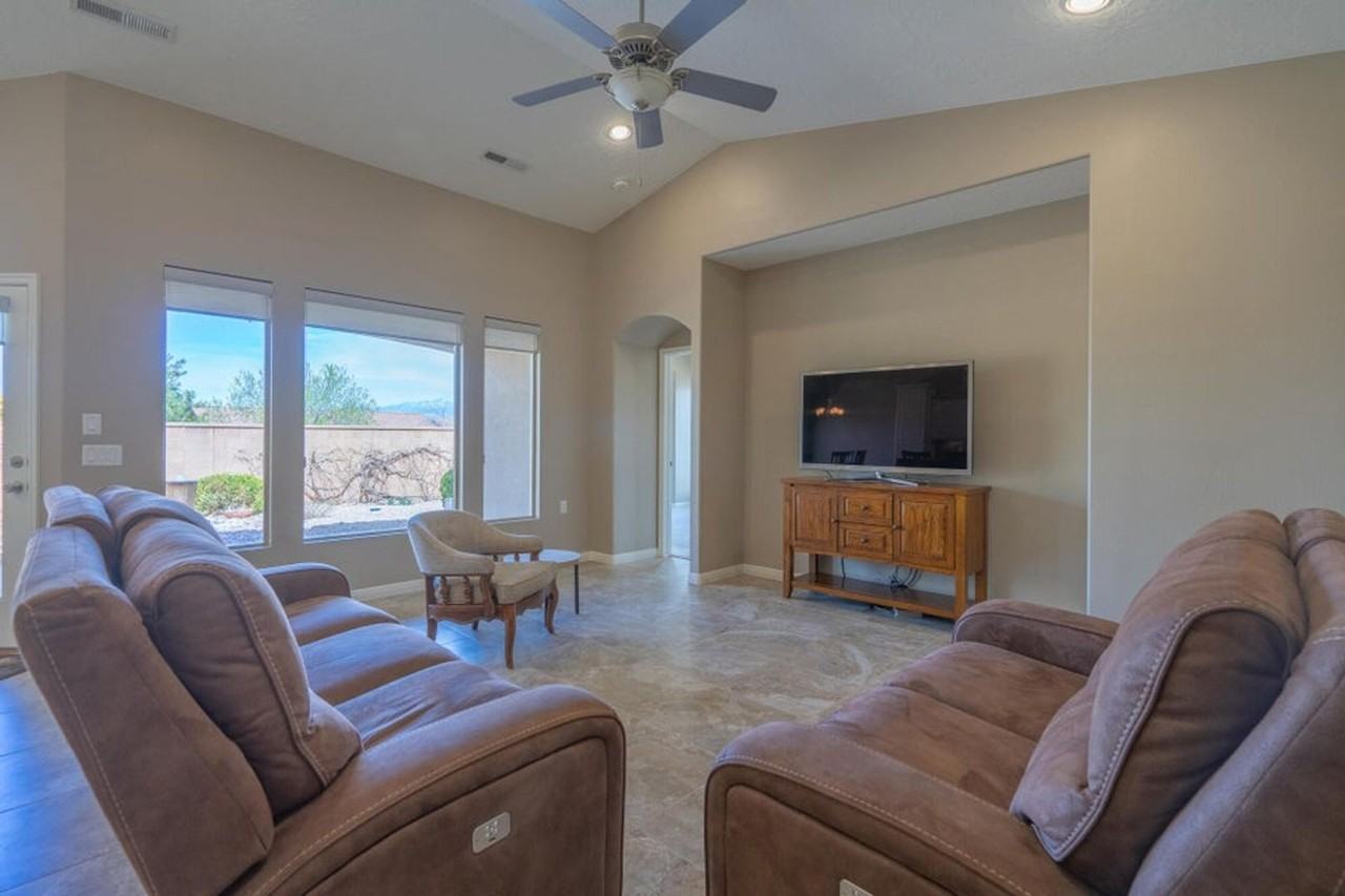 1548 W Bonita Bay Cir - Photo 3 of 50