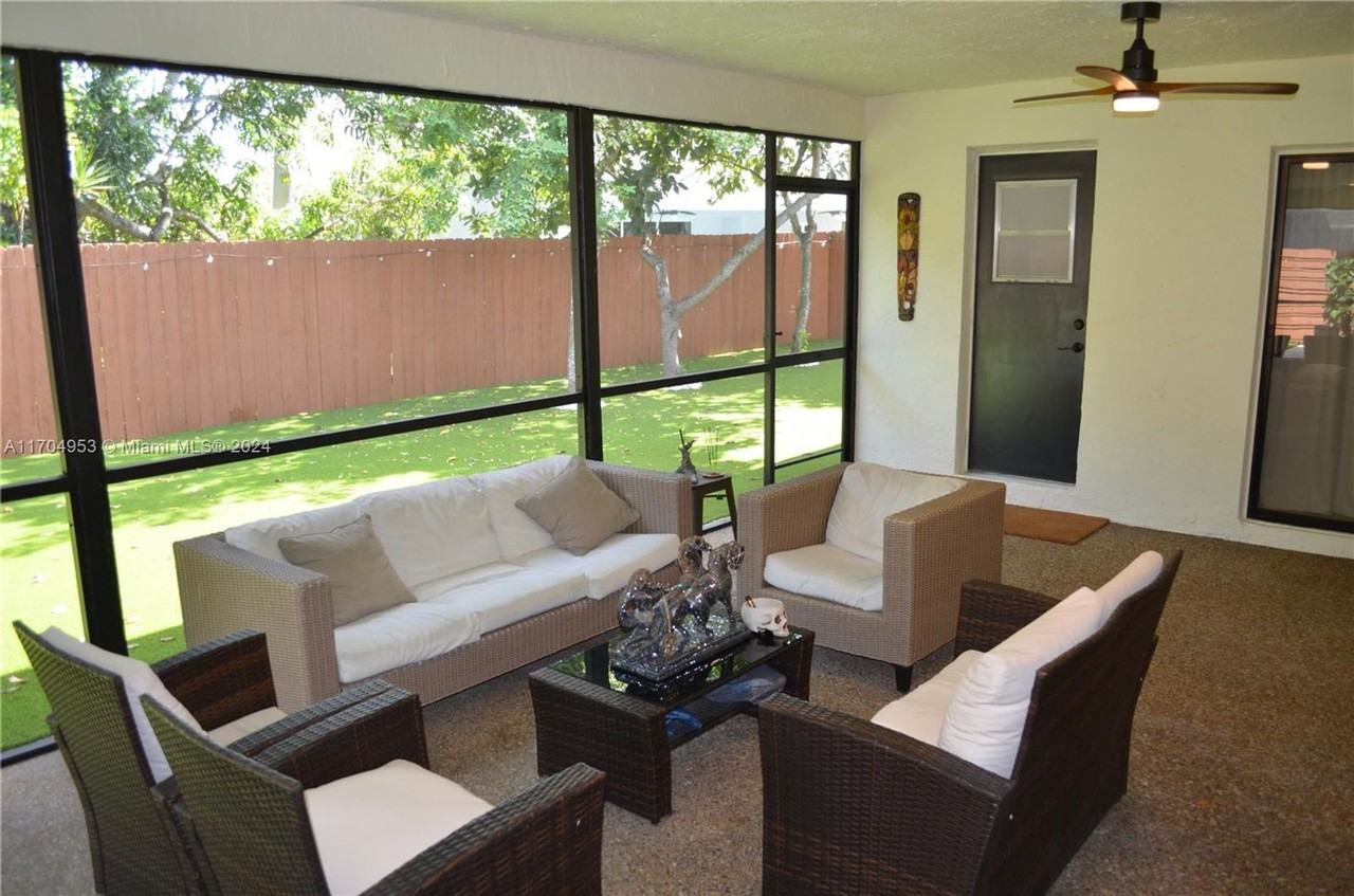 1200 Nw 78th Ave - Photo 2 of 30