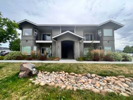 featured image of 811 E Ensolarado St