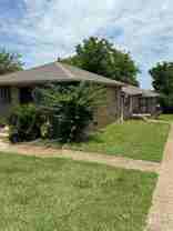 910 33rd Ave N #B - Photo 1 of 1