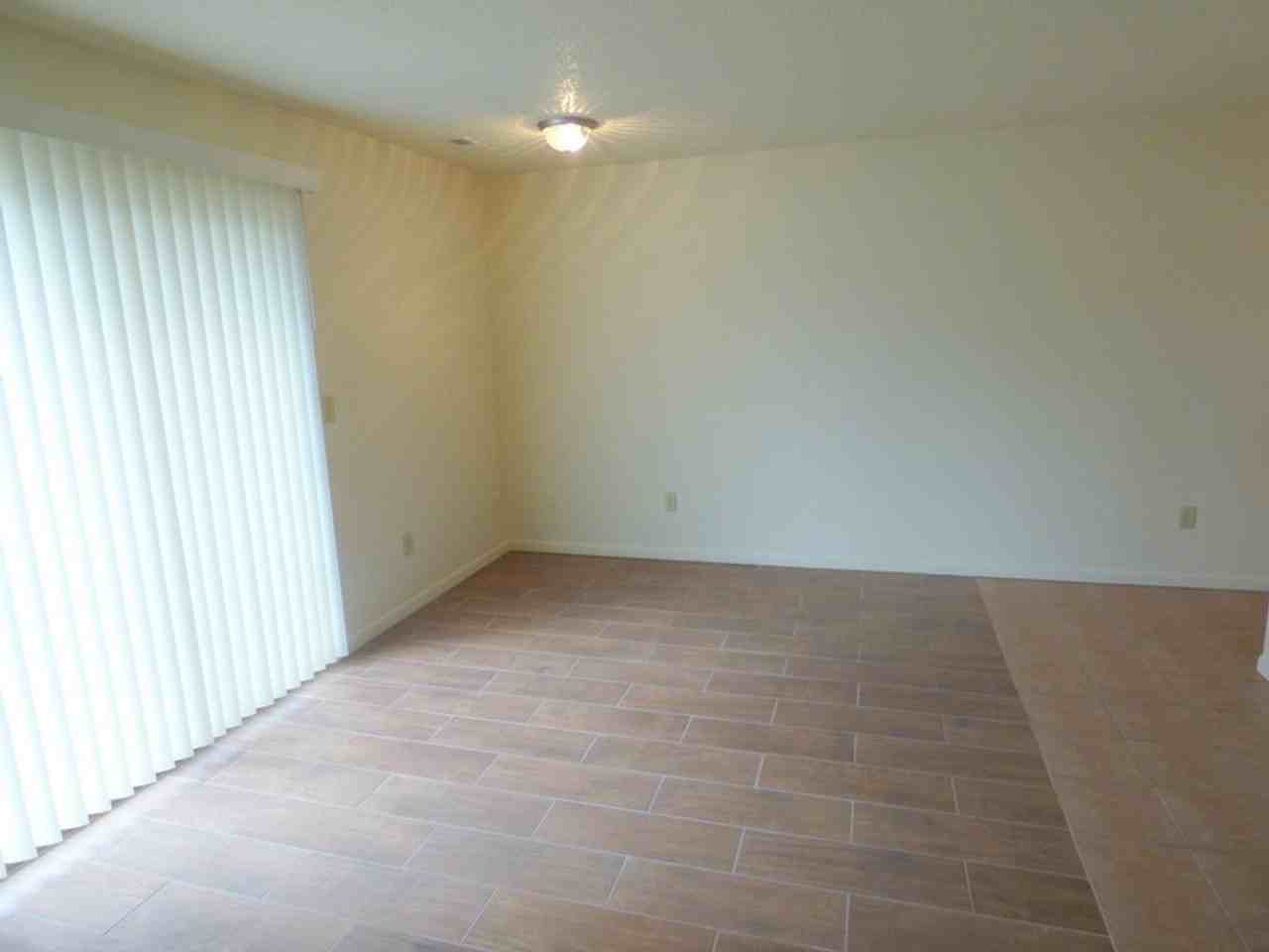 6102 Guild Drive - Photo 3 of 12