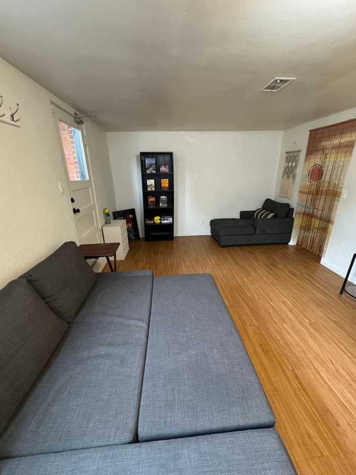 7821 Raleigh St - Photo 7 of 10