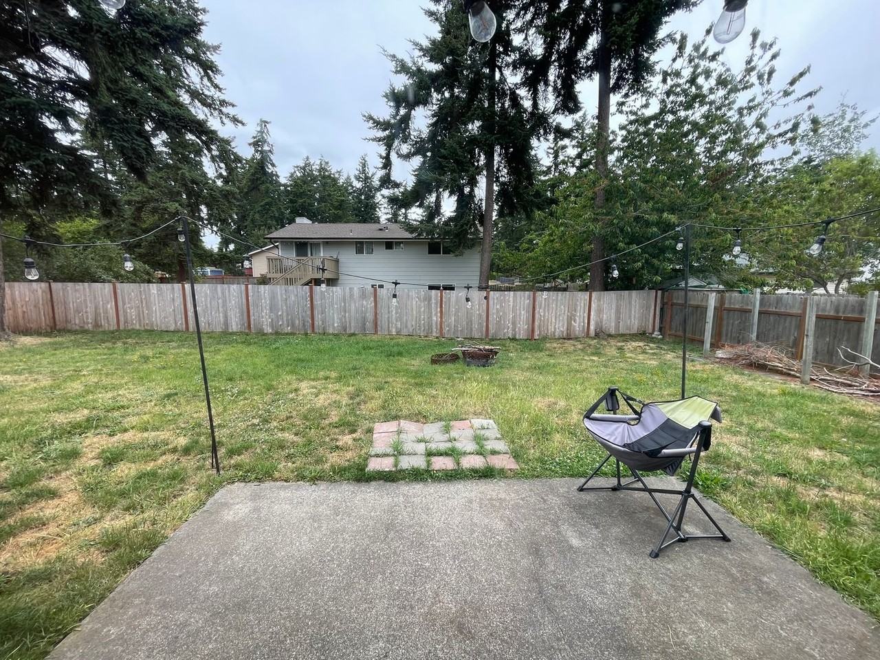 448 Nw 7th Ave - Photo 4 of 11