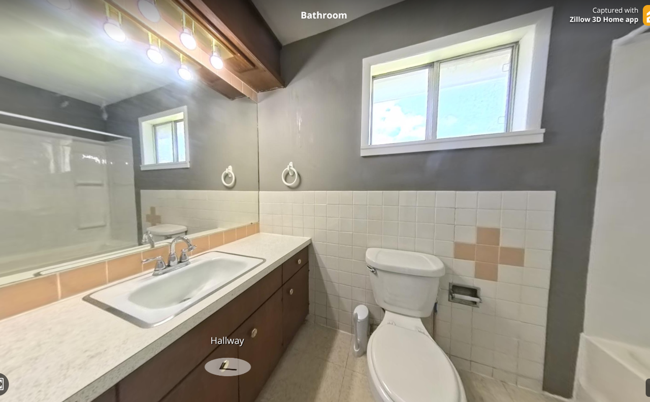 1214 S Blake St - Photo 2 of 12