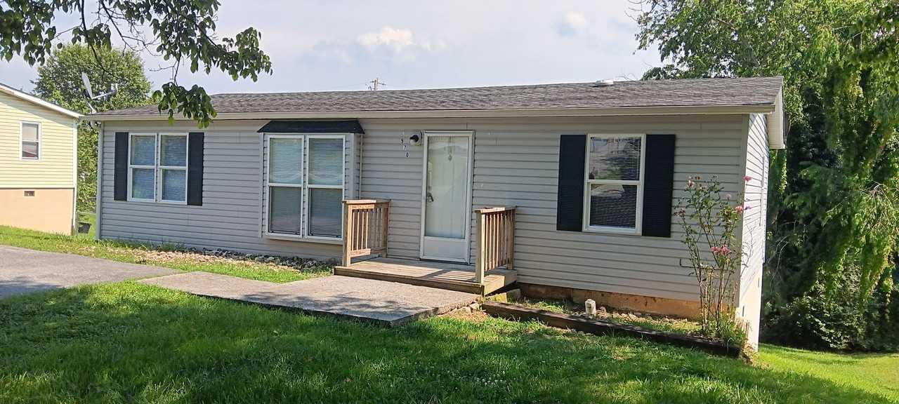970 Beaver Dr - Photo 3 of 21