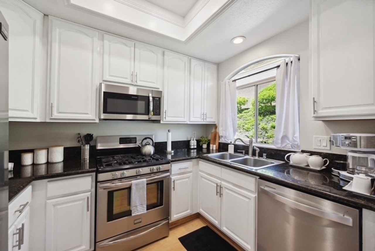 30902 Clubhouse Dr #22E - Photo 4 of 45