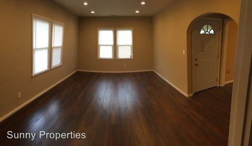 1590 Latham St - Photo 3 of 21