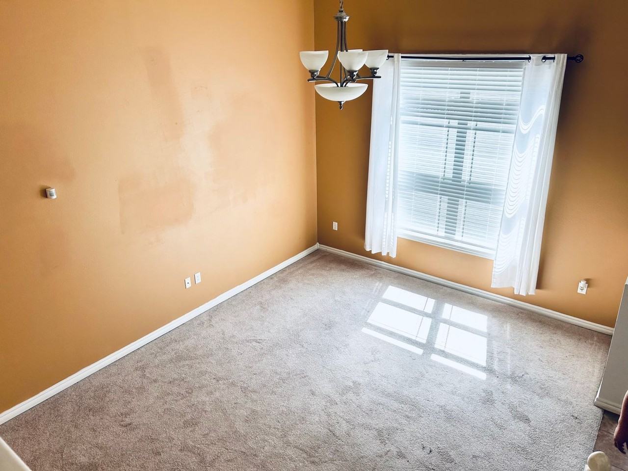 49 Fuller Cir - Photo 4 of 24